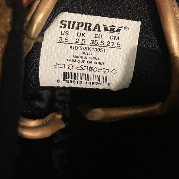 Supra 👑 skytop size 3.5 gold high tops - Picture 7 of 7